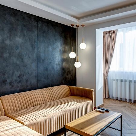 Montana Popa Aparthotel Blaj Esterno foto